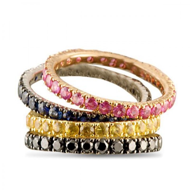 STACKING STYLE ETERNITY BAND SET IN 18K GOLD
