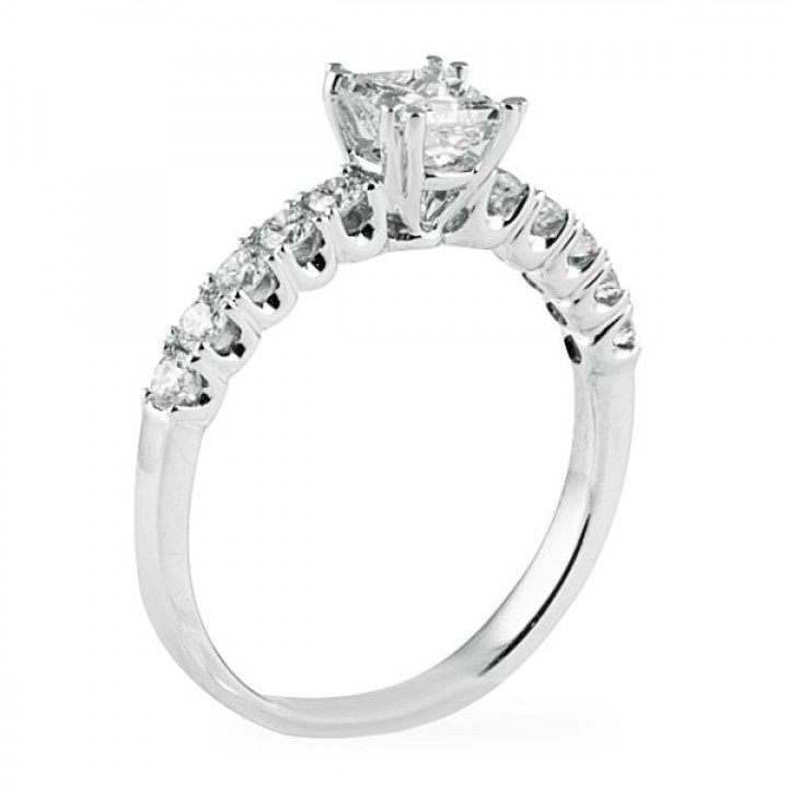 0.70 ct Princess Cut Diamond 18K White Gold Engagement Ring