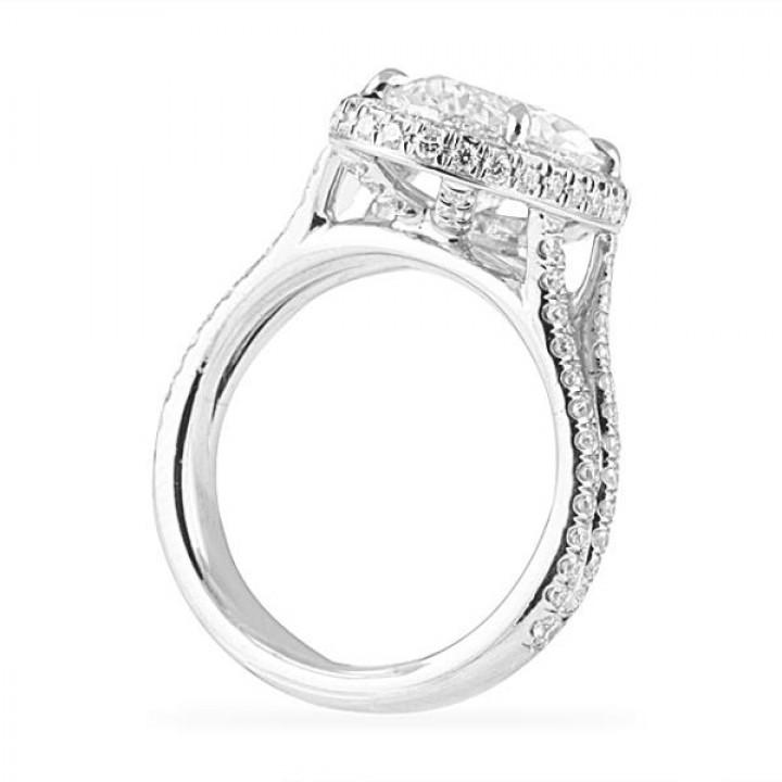 3.15 ct Oval Diamond Platinum Engagement Ring 