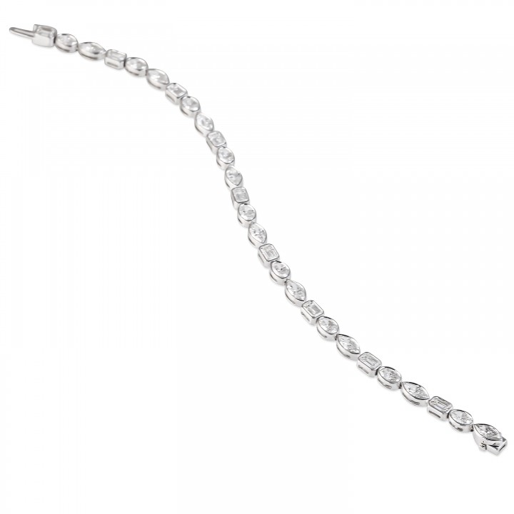 8.23 carat Multi-Shape Lab Diamond Bezel Set Tennis Bracelet closed