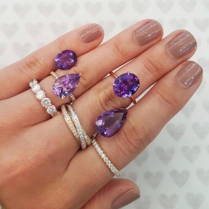 Amethyst Rose Gold Solitaire Ring top