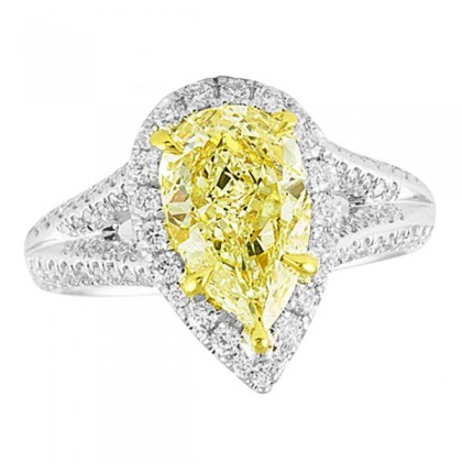 1.87 ct Yellow Diamond Pear Shape Engagement Ring