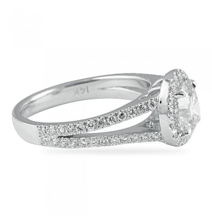 1.50 ct Round Diamond White Gold Engagement Ring