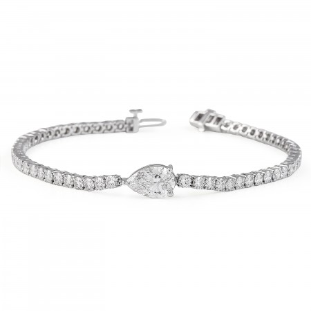 4.8 carat Diamond Tennis Bracelet with Pear Shape Diamond closed