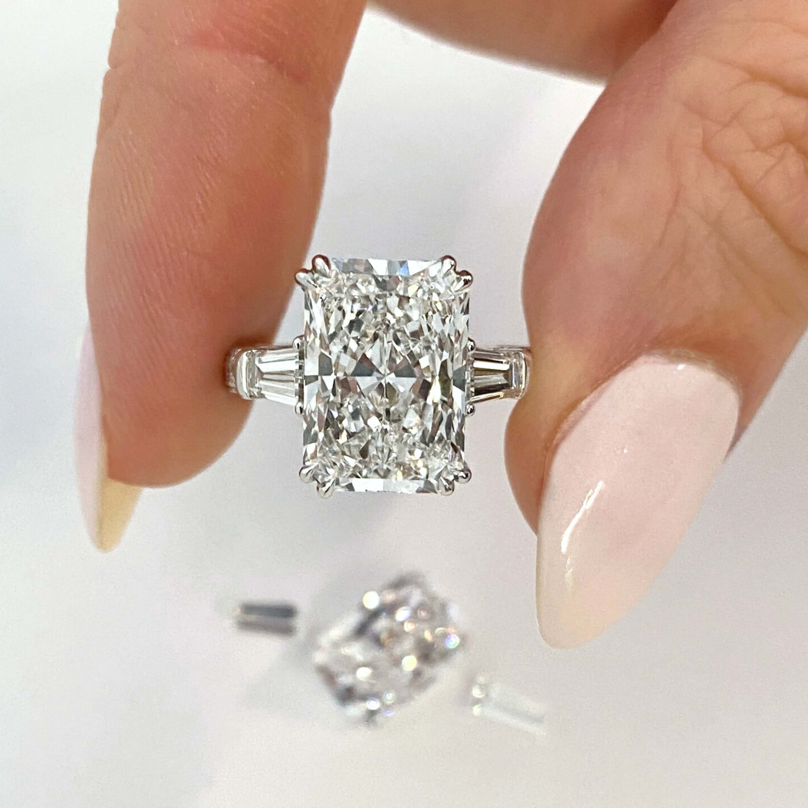 Three Stone Diamond Ring Designs.